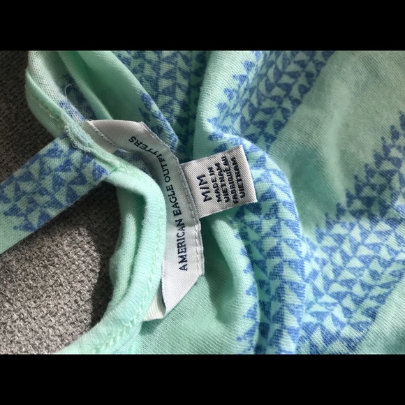 Women’s top - Picture 3 of 3